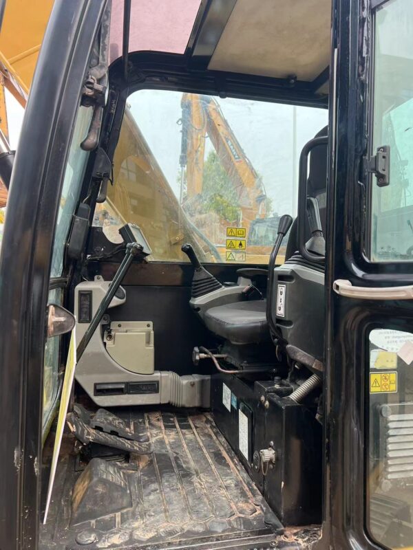 Used Excavator CAT307 Used Caterpillar Excavator - Image 6